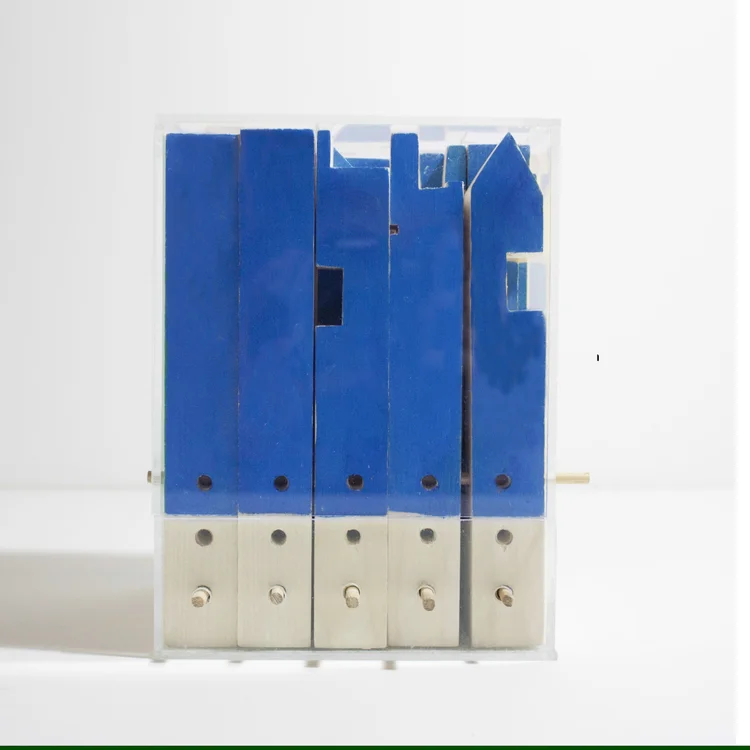 Model elevation, blue